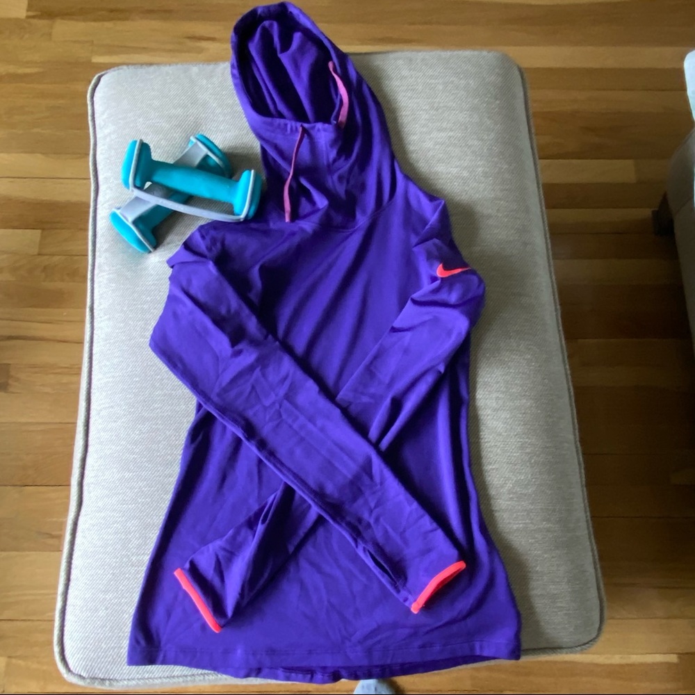 NIKE Women’s Purple Dry Fit Hoodie